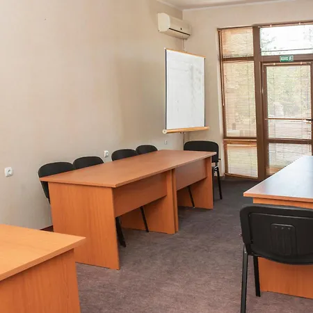 Otel комплекс плавис