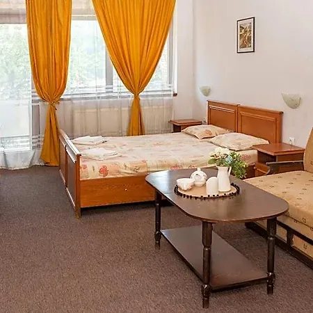 Hotel комплекс плавис