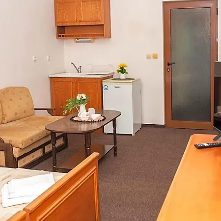 Hotel комплекс плавис Tryavna