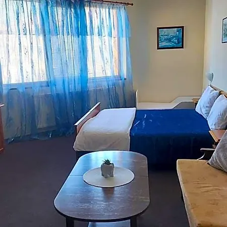 Hotel комплекс плавис