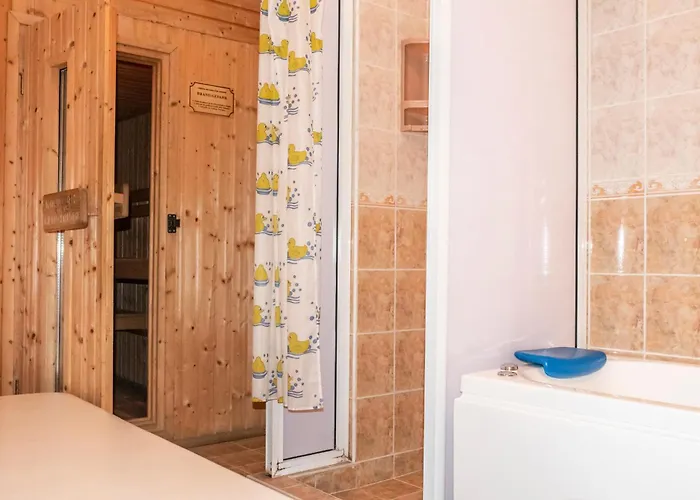 комплекс плавис 2* Tryavna