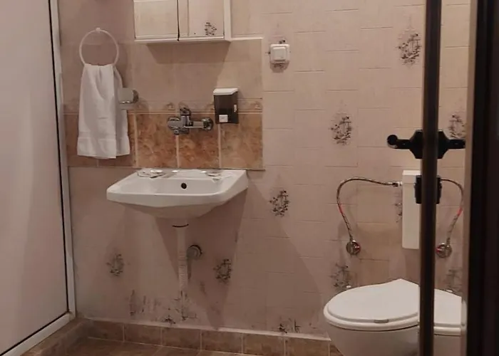 Otel комплекс плавис